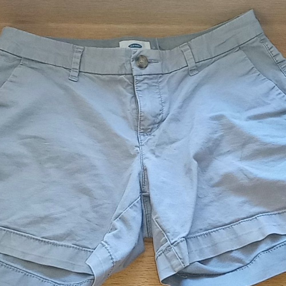Old Navy size 0 gray shorts